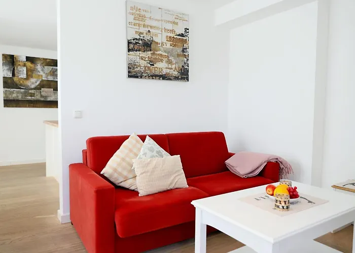 Ferienhaus mit neuen und sehr hochwertigen Appartements in zentraler Lage in Westerland